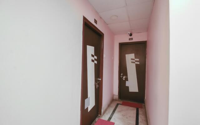 OYO 75748 Saral Guest House