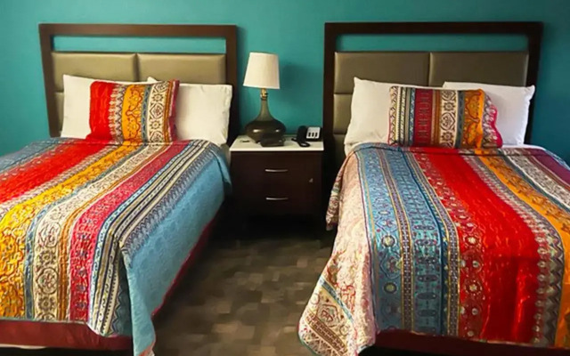 Philly Inn & Suites Hotel