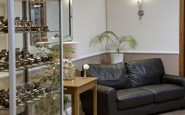 Best Western Shaftesbury The Royal Chase Hotel