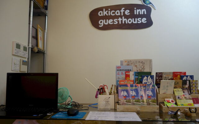 Akicafe Inn Guesthouse