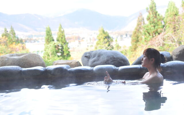 Hakuba Highland Hotel