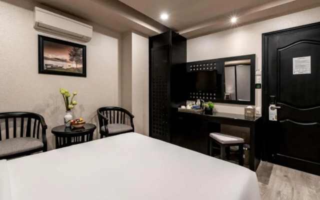 Star Hotel