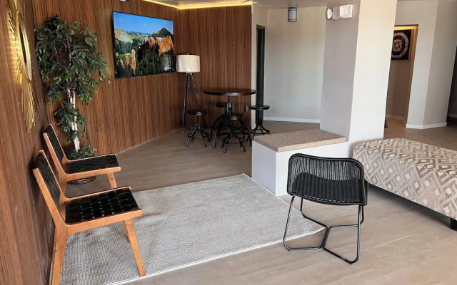 Smartwood Inn