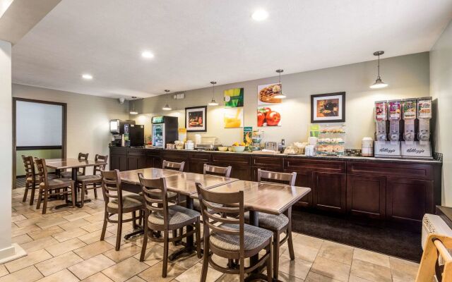 Quality Inn Traverse City