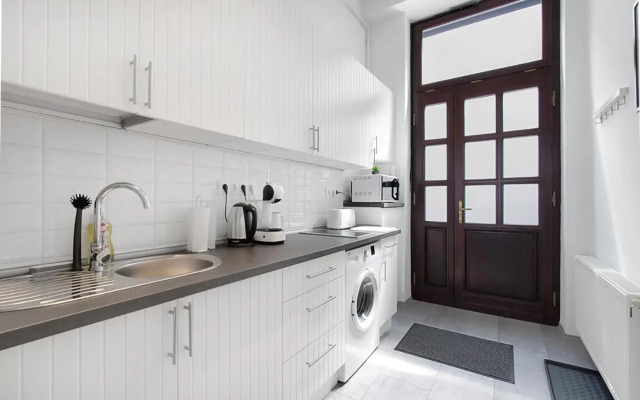 BpR COSMOS Design Suite with A/C