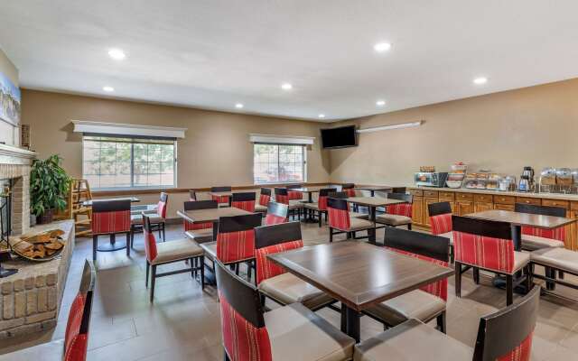 Comfort Suites Fort Collins Near University