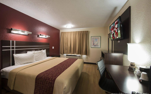 Red Roof Inn Houston - Brookhollow