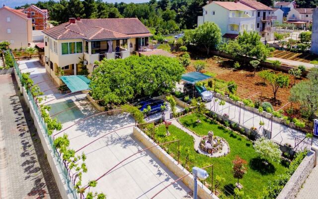 Apartments Jerko
