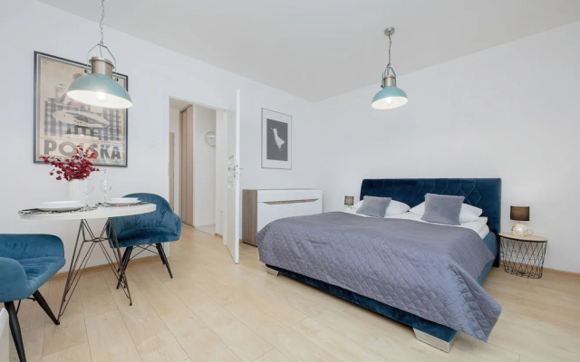 Studio Near The PGE Stadium by Renters