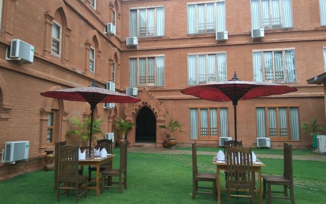 Bagan Landmark Hotel