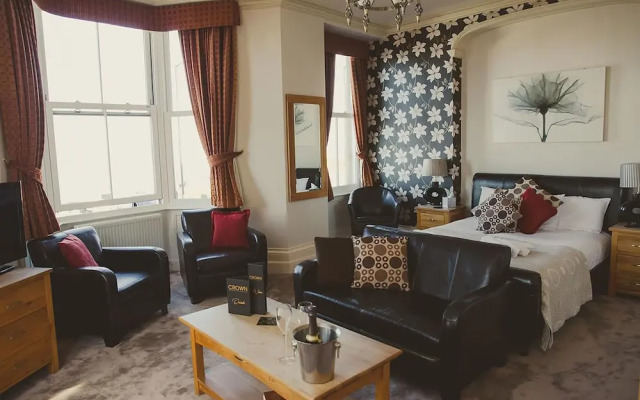 The Crown Hotel