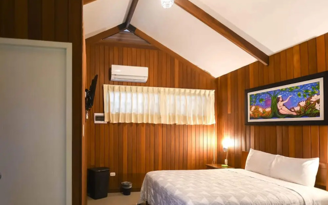 Wakaya Ecolodge
