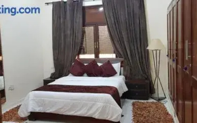 Riad Lalla Khiti