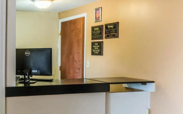 Travelodge Columbus