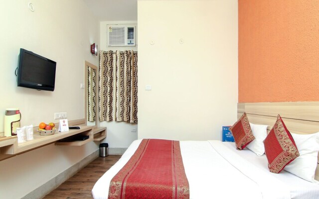 Hotel R B International