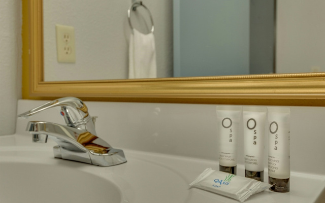 Americas Best Value Inn Hayward