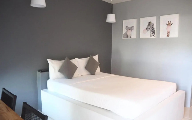 Sichon Modern House Hotel