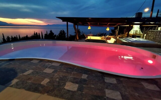 Magical View, Villa Asproneri, Kamena Vourla