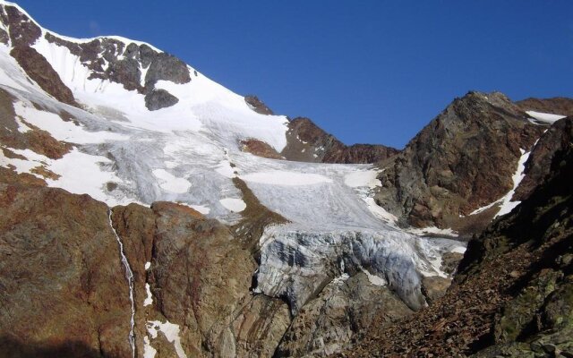 Bauernhof Haus Alpengluehn