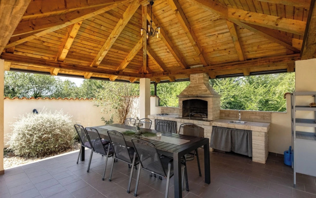 Villa Anna With Private Pool And Garden