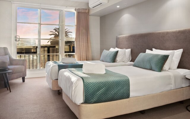 Deep Blue Hotel & Hot Springs