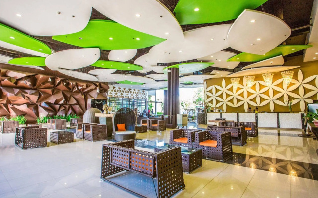 Aziza Paradise Hotel