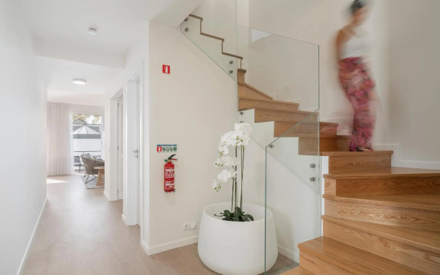 Lido I by An Island Apart