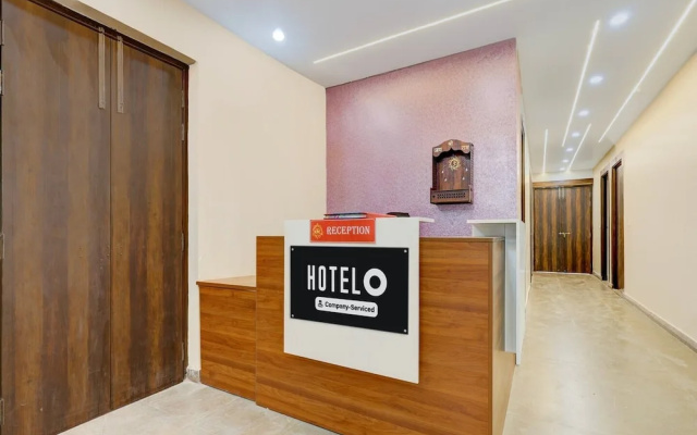 Hotel O Pari Chowk Metro Station