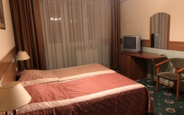 Green Wood Apartments