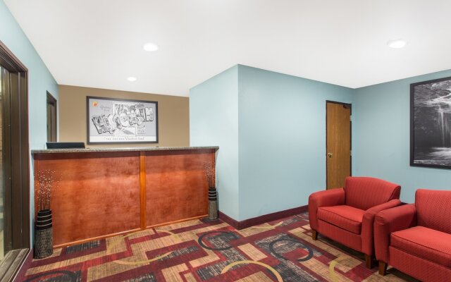 Knights Inn Eau Claire