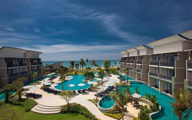 Le Meridien Khao Lak Resort & Spa