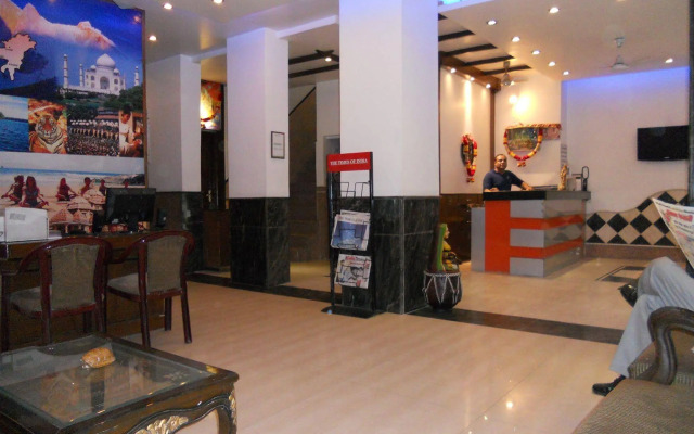 Hotel Amax Inn