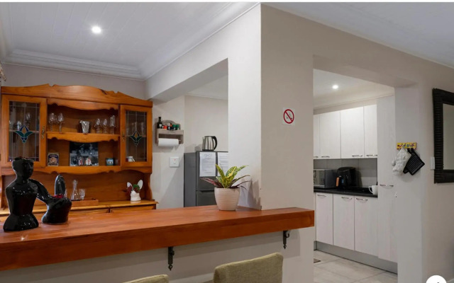 Rueby’s Apartment 101