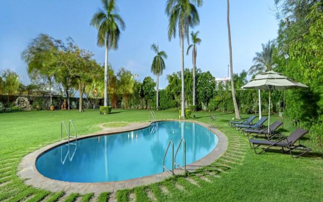 Cama Hotel