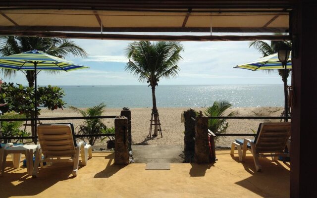Sea Breeze House, Naiplao Beach