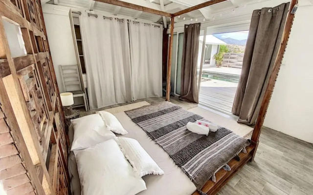 Villa Cazou, sea view, private pool, Wifi 100Mbps