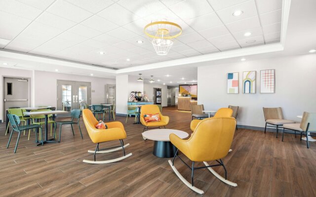 Spark by Hilton Exton