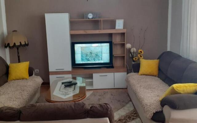 Apartman Lara