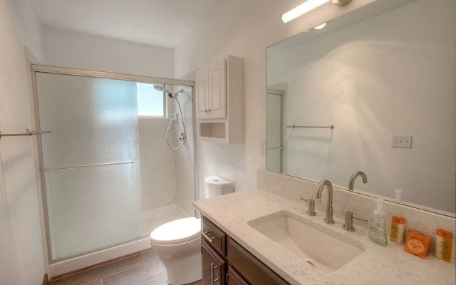 The Heights 4 Bedroom Home by RedAwning