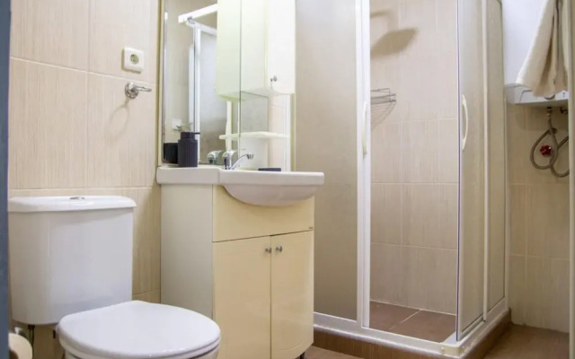 Central Flat With Balcony in Karsiyaka