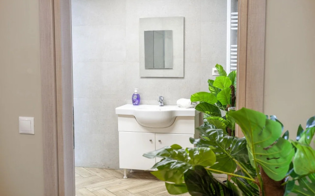 Privilege Flat Renovated Upscale Studio
