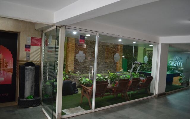 Woodapple Residency