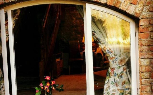 Kilmokea Coach House