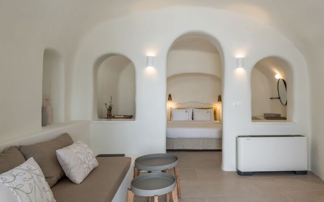 Art Maisons Oia Castle Hotel