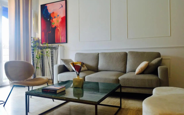 Elegant & Luminous 2-BR - Antibes City Center