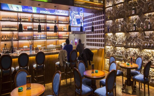 Taishan Blossom Hotel