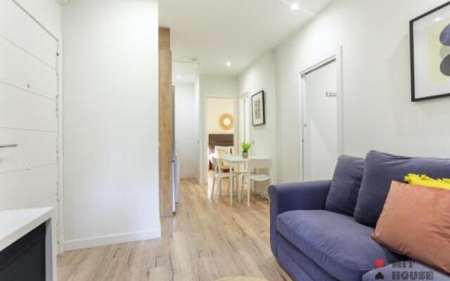 Mit House Universidad En Madrid