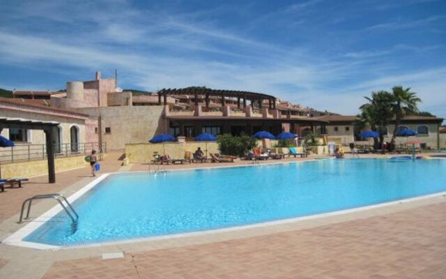 Villaggio Porto Corallo