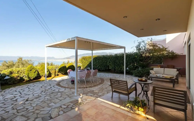 Verga Sunset Gem - Ilia Seaview Private Retreat