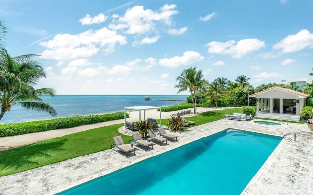Villa Mora by Grand Cayman Villas & Condos